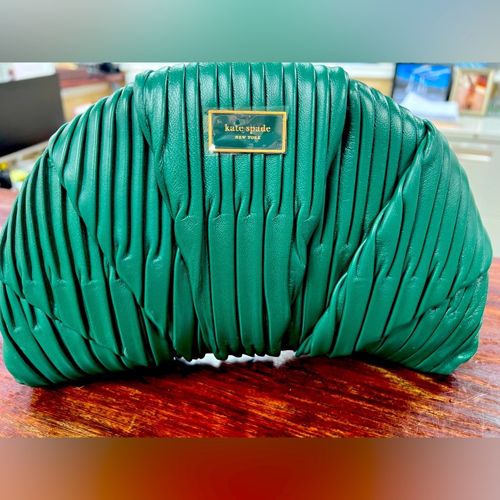 Kate Spade Patisserie Pleated 3D Croissant Clutch Medieval Forest